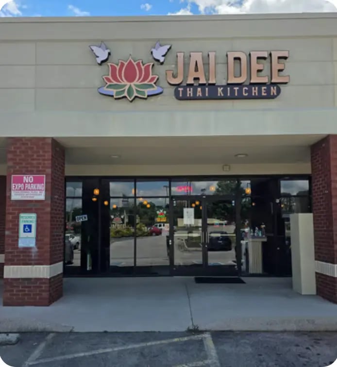 Daytime view on Jai Dee Thai Kitchen in Knoxville, Tennessee