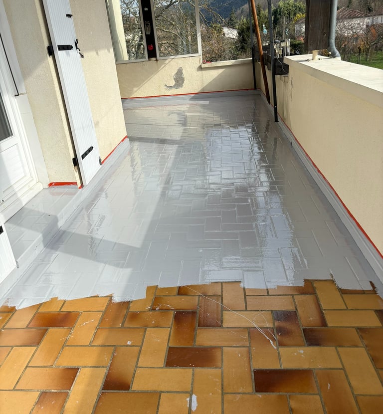 résine coulé sur ancien carrelage