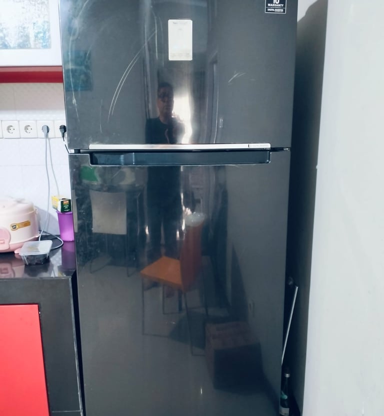 layanan service kulkas dan alat pendingin lainnya di Pekanbaru dengan teknisi berpengalaman 