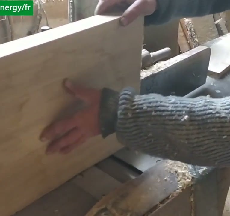 Eléments de mesnuiserie de paulownia