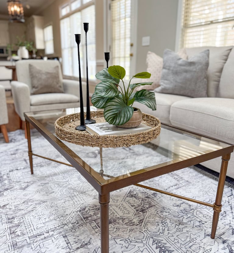 coffee table expert stage in simpsonville staging house