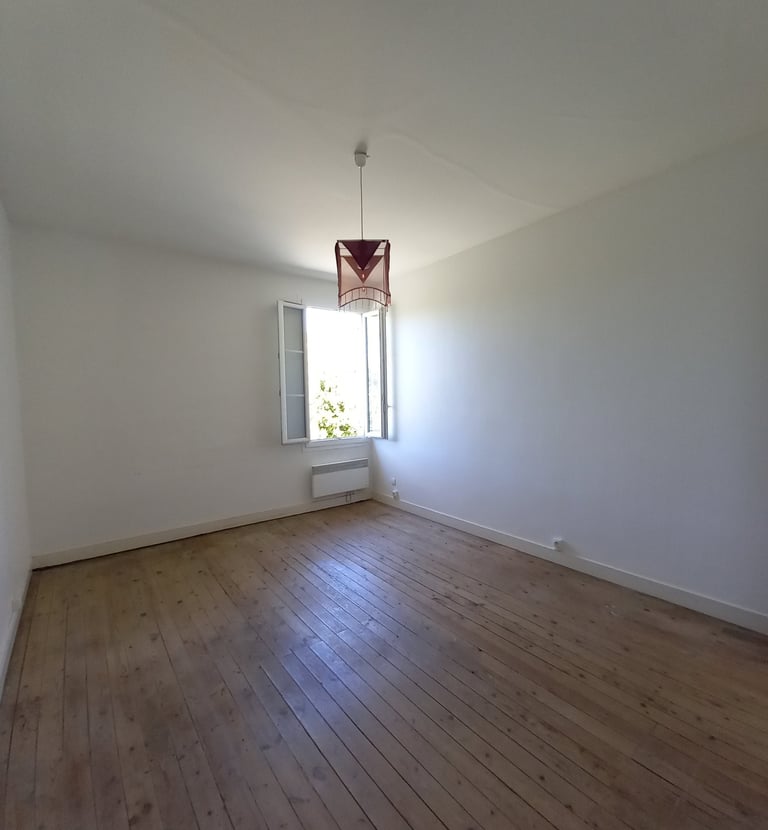 Frankrijk -Sud-Ouest- Nouvelle-Aquitaine -Gironde eerste verdieping - Chalet - Slaapkamer 1-2