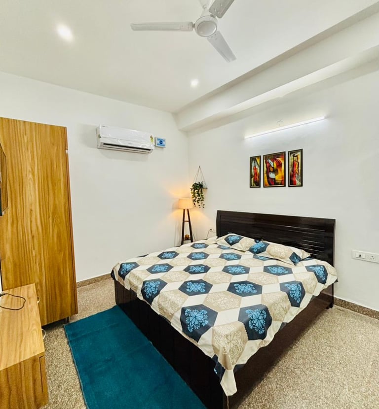 1RK IN SECTOR 42 GURGAON
