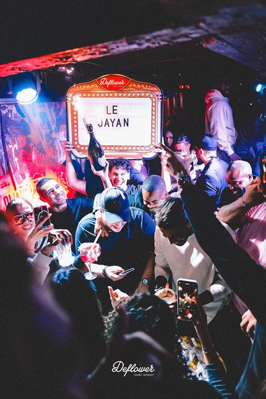deflower club paris best club paris table booking