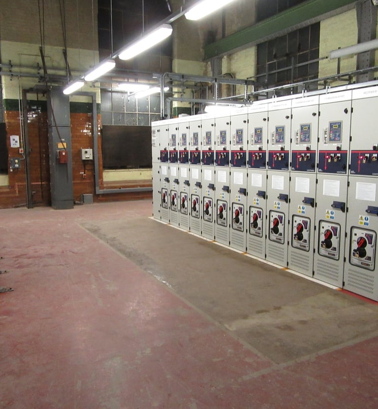 DC traction power switchgear substation