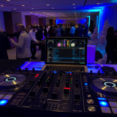 DJ mixing