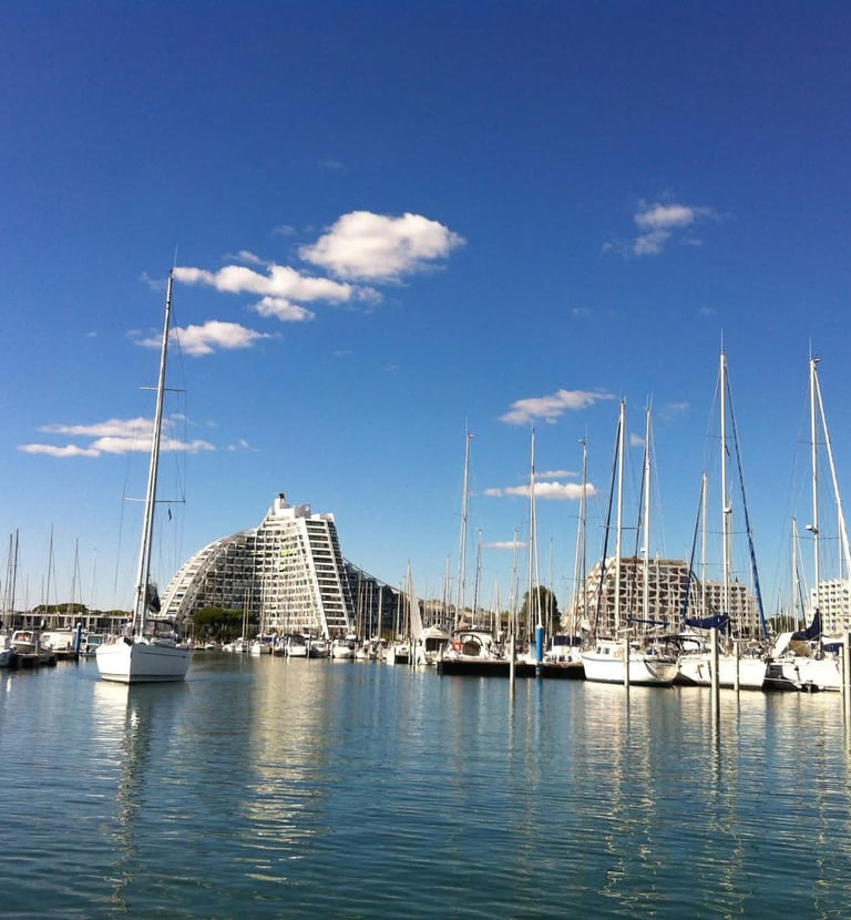 image détente la grande motte la grande pyramide
