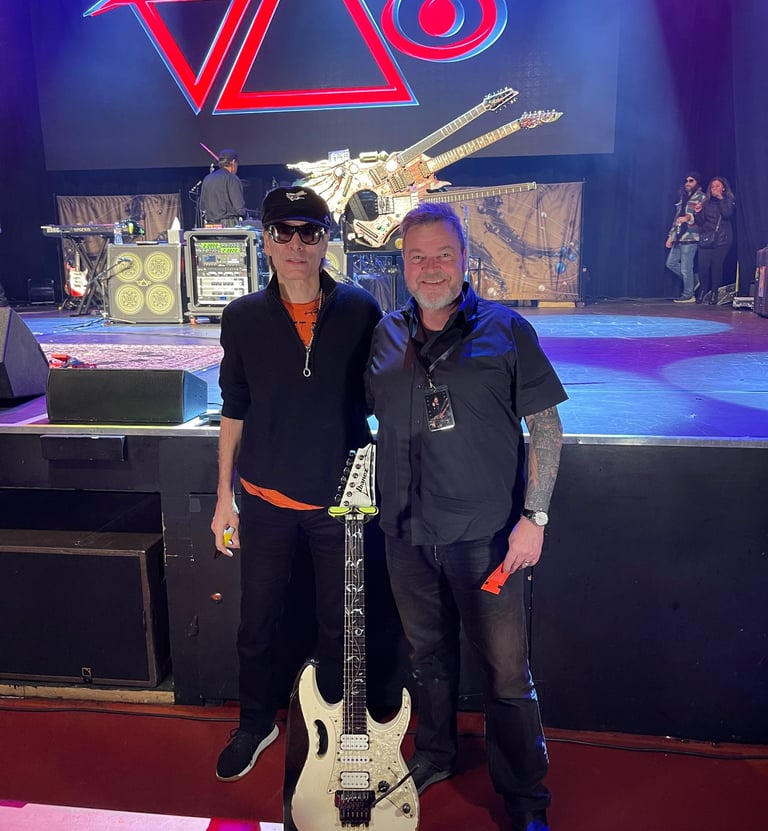 That time I met Steve Vai in Chicago in 2022 after watching him melt faces for ~75 minutes