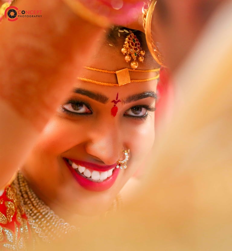 Wedding woman in a traditional indian wedding dress