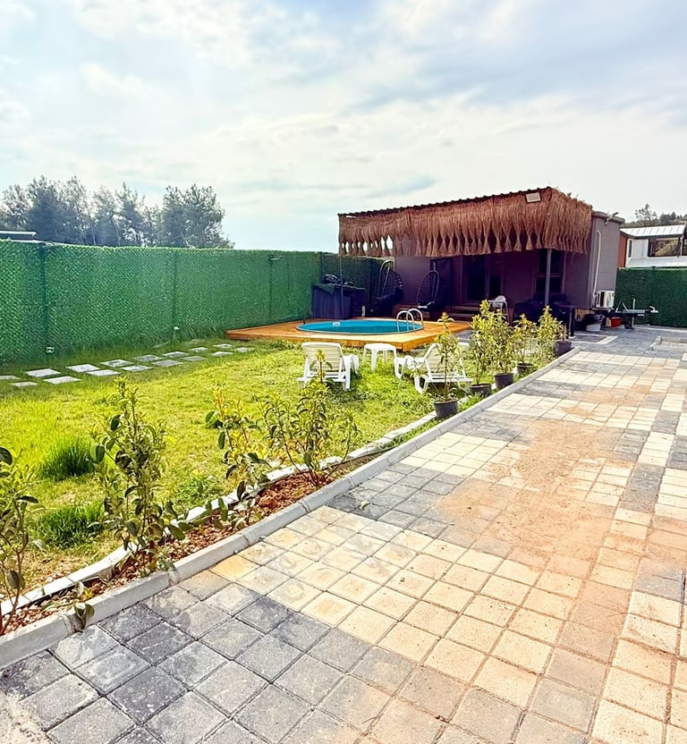 Havuz ve mangal keyfi bir arada