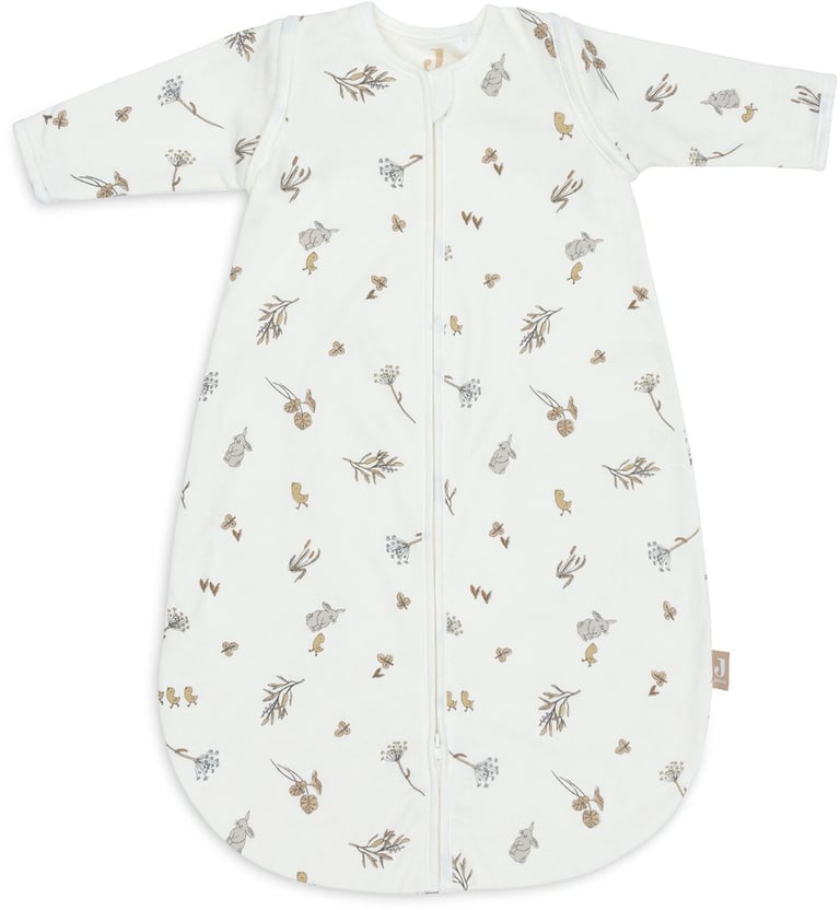 Comfortabele 4-seizoenen babyslaapzak met afritsbare mouwen voor elk seizoen.