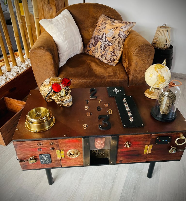 table escape box explorateur