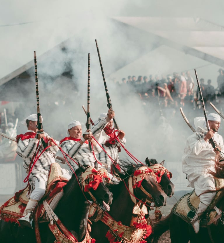Palácio Bahia Marrakech, turismo de luxo Marrocos, arquitetura e jardins históricos.