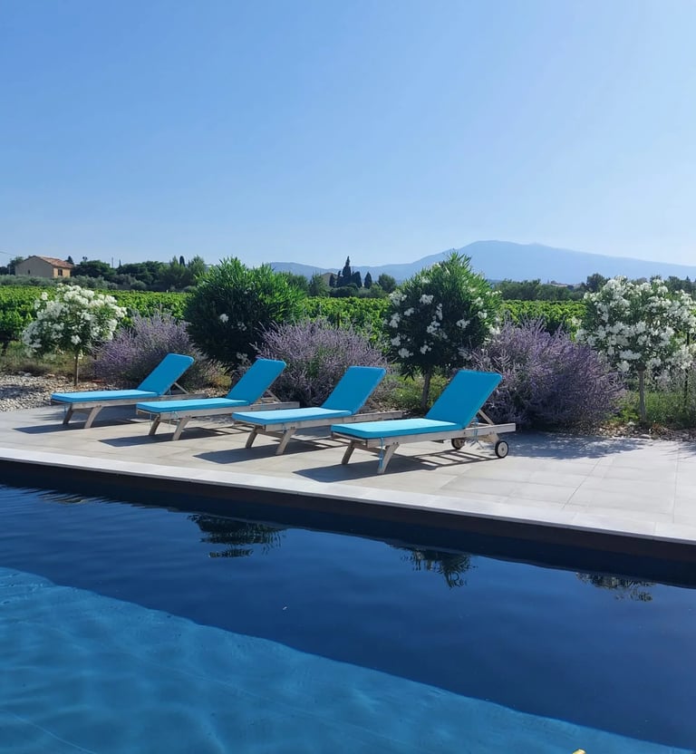 De la piscine vue du Mont Ventoux