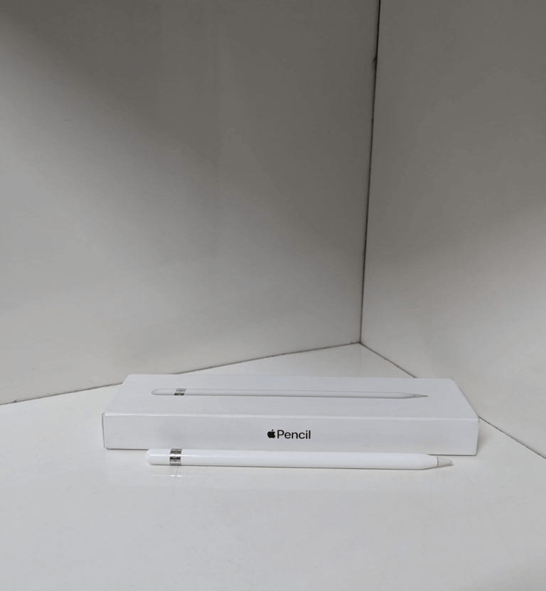 apple pencil 1st generation with its box