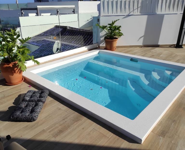 construcción de piscinas prefabricadas en Las Palmas