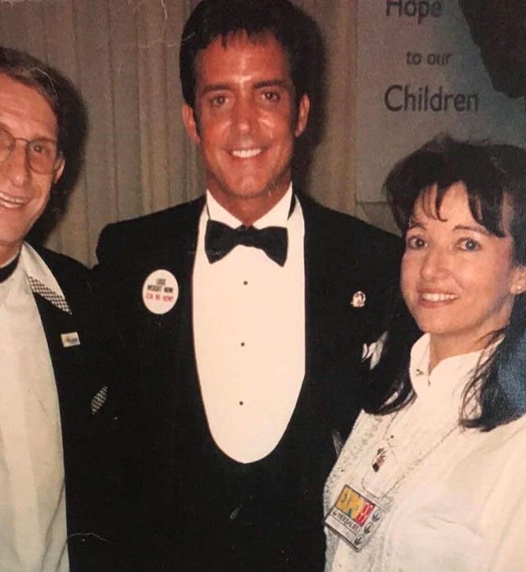 Mark Hughes avec Joelle Gay Perret Farina