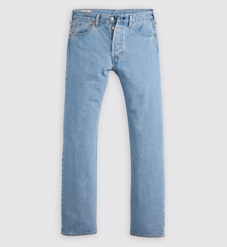 Levi’s 501 Original Fit Jeans in light wash denim.