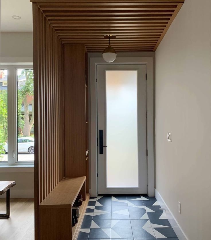 cloison bois, séparation intérieure, cloison ajourée, entrée, salon, rénovation