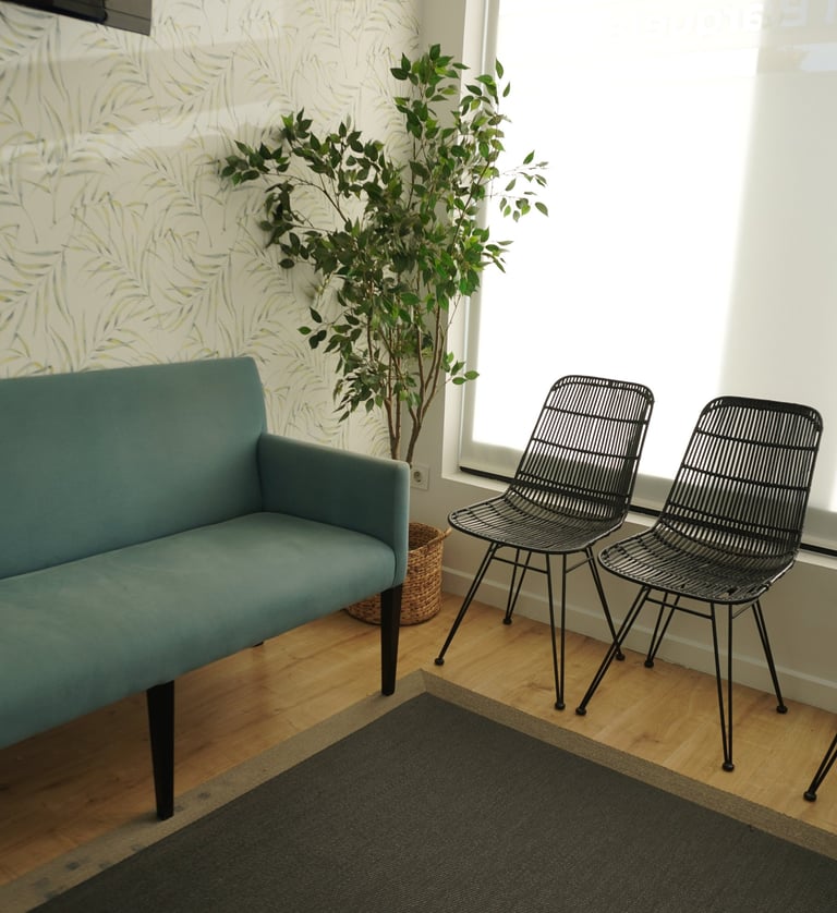 Precio de los tratamientos de estetica dental  en nuestra clínica dental en Sevilla