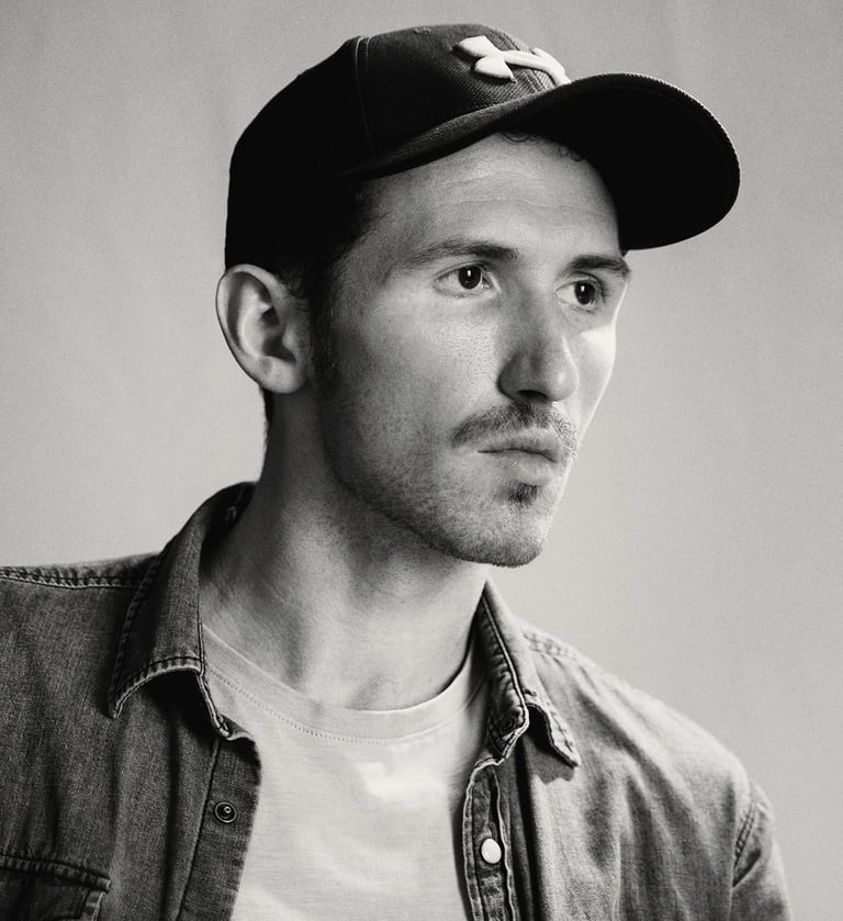 Profiilikuva freelancer valokuvaajasta ja videokuvaajasta Helsingissä