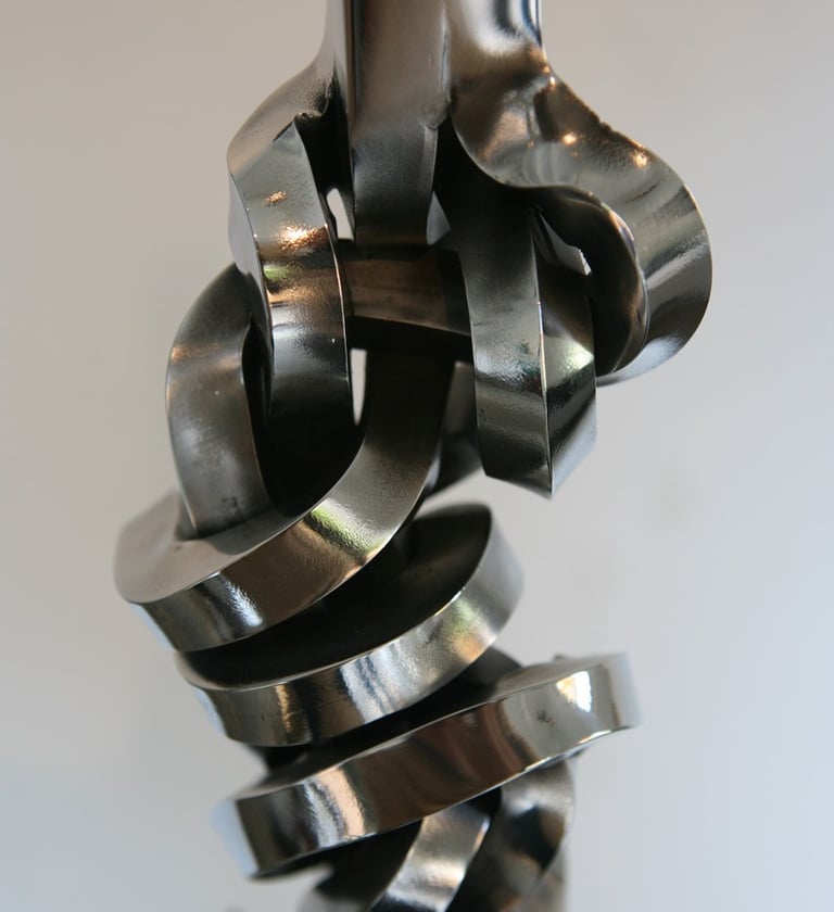 Ordre et Désordre, Détail, Sculpture de Patrice Racois