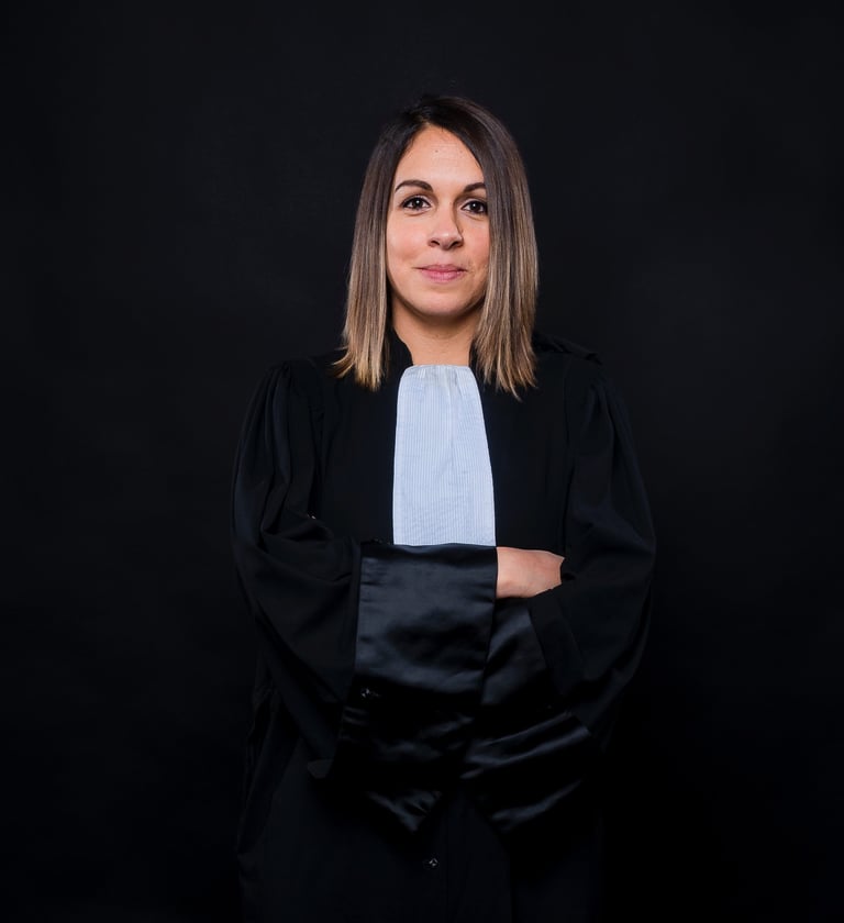 Tiphanie Dominici-Massoni avocate Barreau de Paris - vigne et du vin, urbanisme, droit public