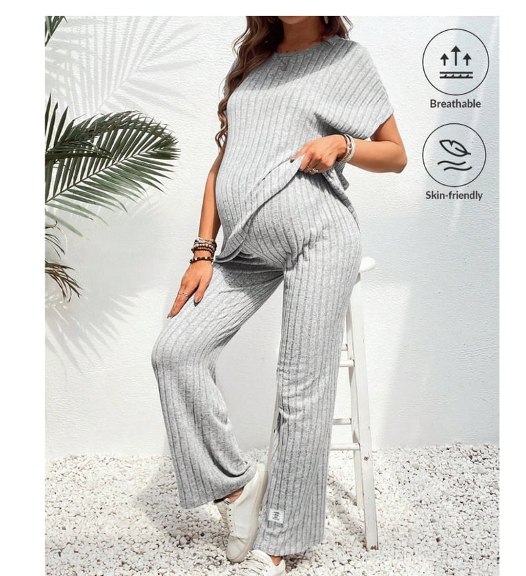 Soft grey SHEIN maternity two-piece hospital gown set with short sleeve top and long pants