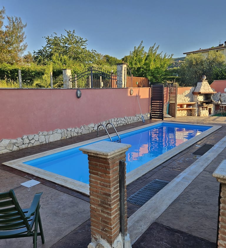 Piscina di Cristian Case Vacanza nei Castelli Romani