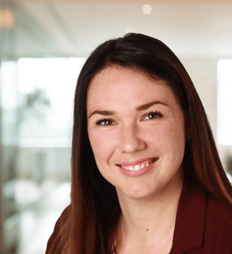 Jana Muniz, boutique bookkeeping expert helping small business owners get accurate books