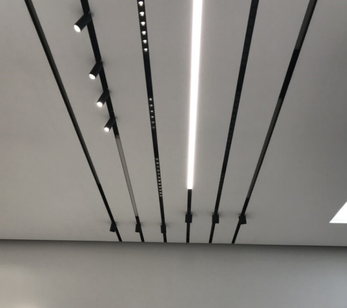 Easy Light Spanndeckensystem Beispiel verschiedene LEDs