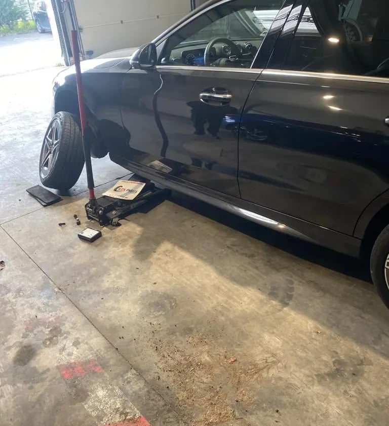 changement pneu crevé