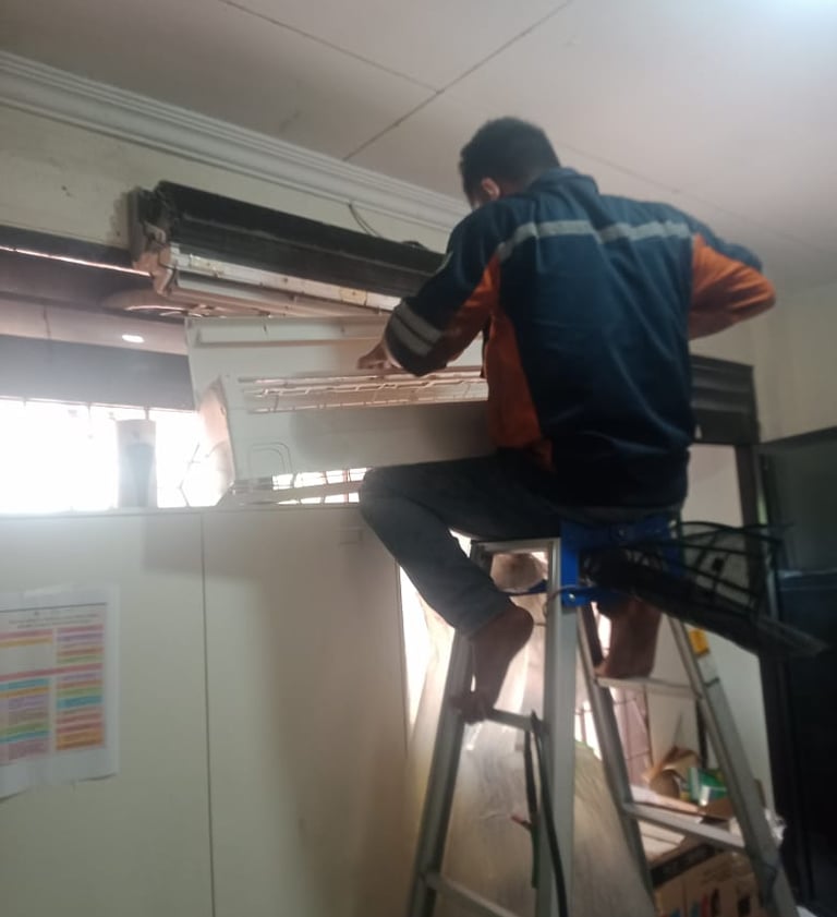 Servis ac panggilan semarang service ac panggilan semarang perbaikan ac panggilan semarang