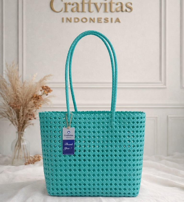Tas anyaman plastik model sekar warna tosca handmade Craftvitas Indonesia
