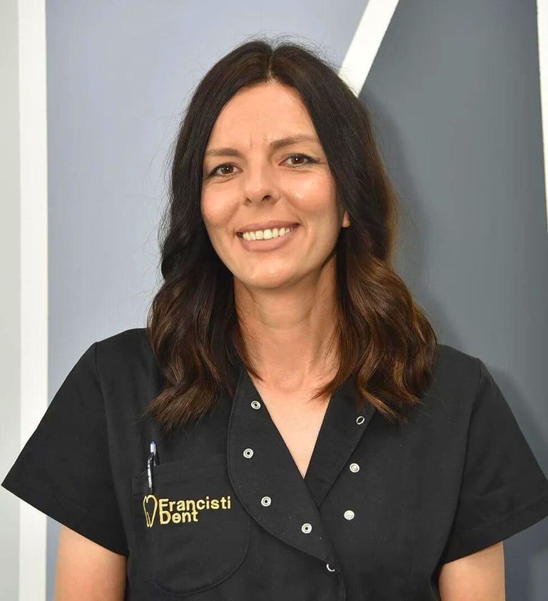 Majela Sabadoš-Stomatologická asistentka