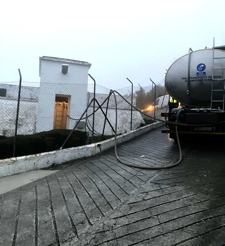 Descarga en Aljibe de población