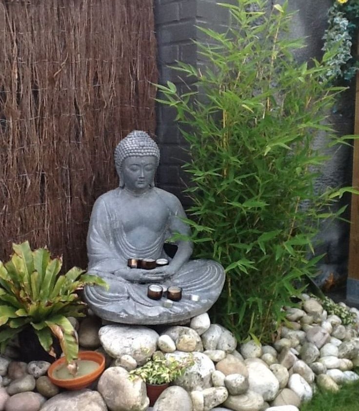Modern garden landscaping with natural lawn and pathways in Bangalore