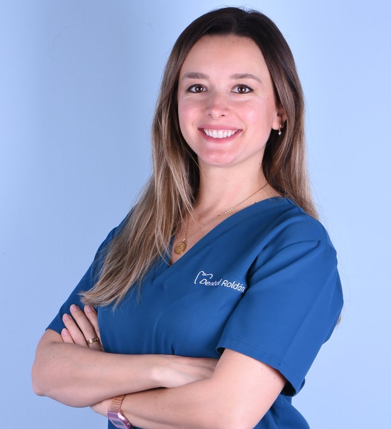 Odontologa Lourdes Roldán. Directora de Clínica Dental Roldán