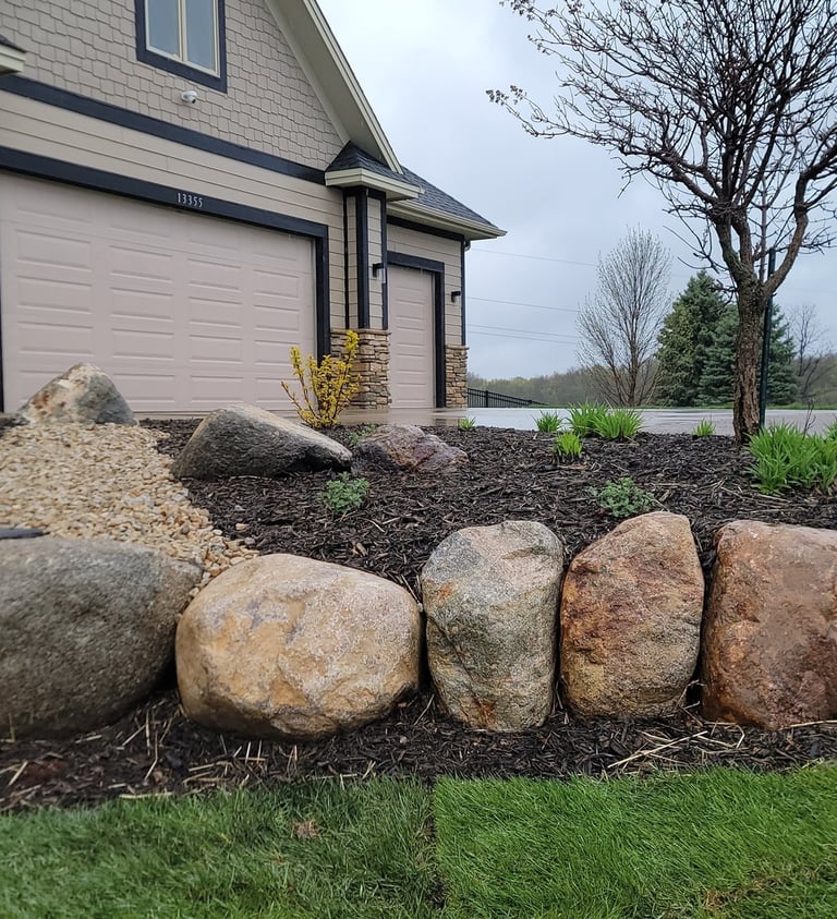 Woodbury MN Hardscaping Services