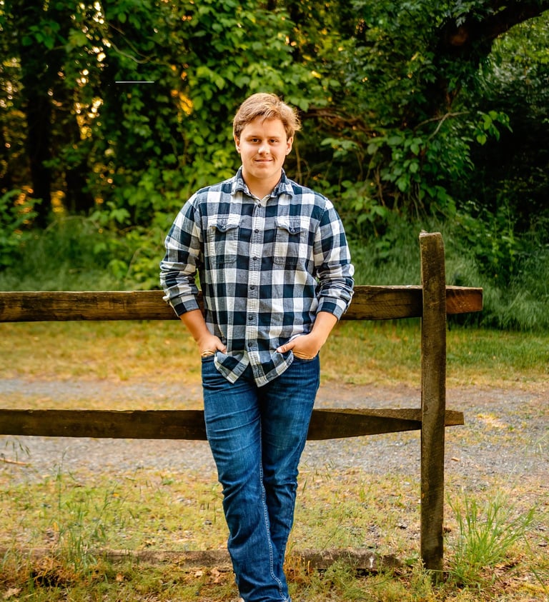 Lancaster PA senior picture photographer. Manheim PA Senior Picture Photographer