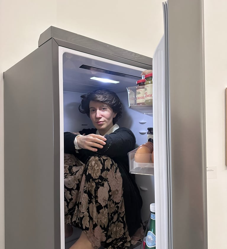 Shadow, 2023 Maurizio Cattelan ©16mag