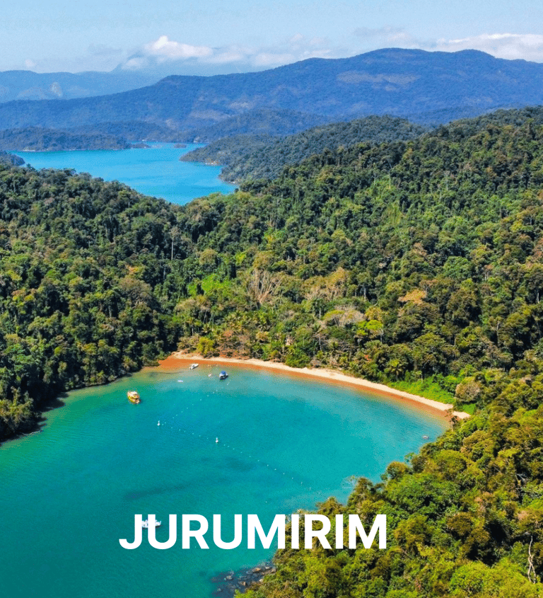 Imagem da praia Jurumirim, uma praia em Paraty