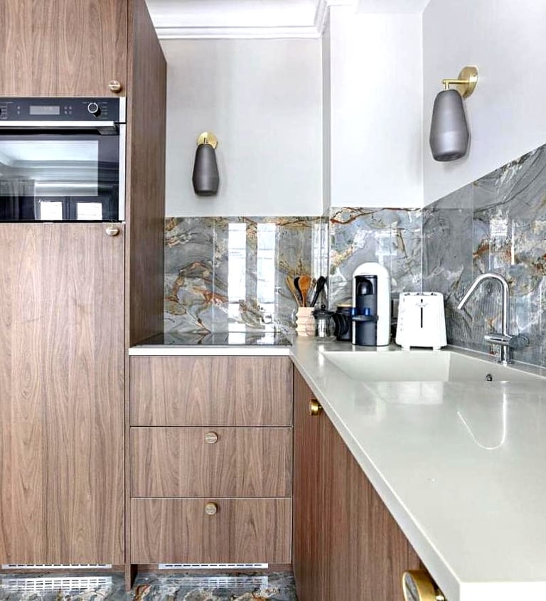 a beautiful and modern kitchen 