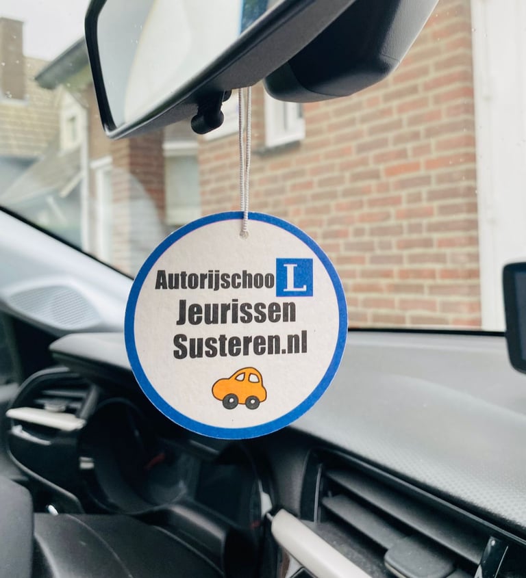 Geurhanger in de auto
