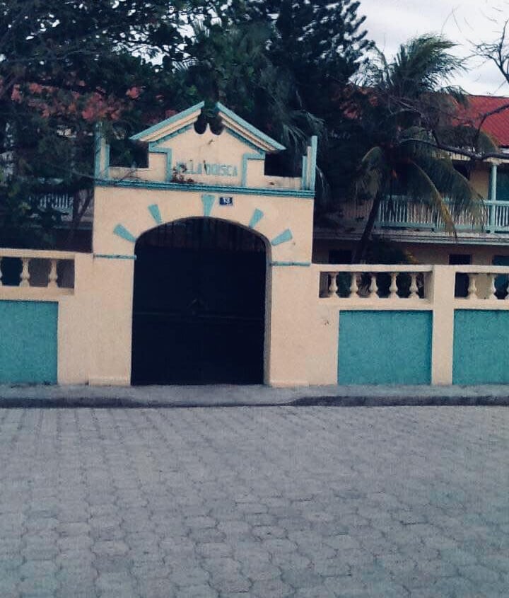 Image d'une ancienne maison de Fort Dauphin Fort liberté Haïti