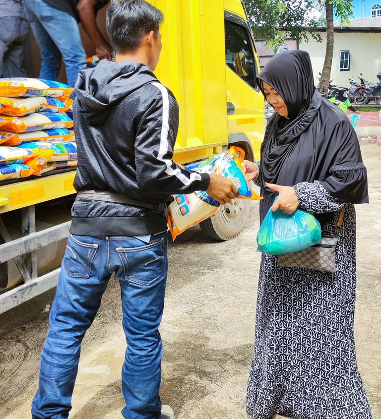 PT. Usaha Kiat Permata, Beras Harumas, Pemko Batam Sembako Subsidi untuk Warga Nongsa Batam