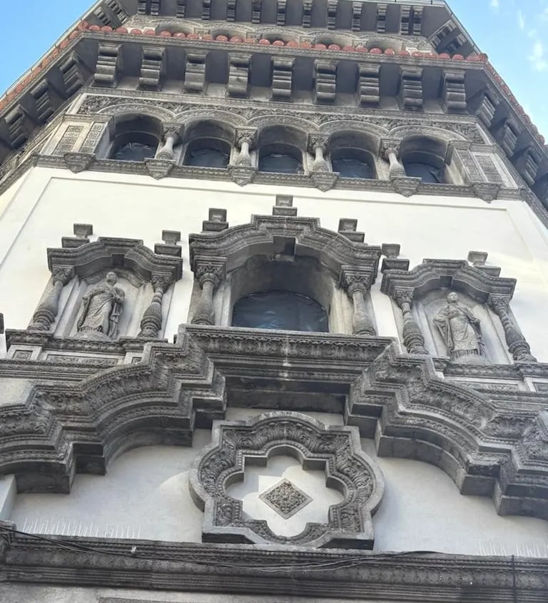 Fachada de la Casa Fracasi restaurada por Almapiedra utilizando nanotecnología Tecnan.
