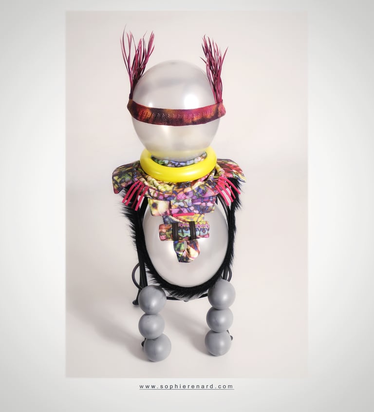 mascotte créative pour pop store Cannes