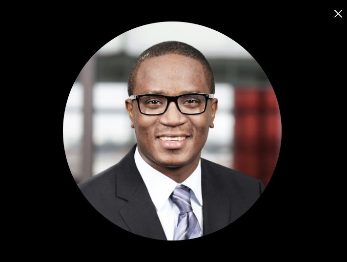 photo of the founder and the managing director.