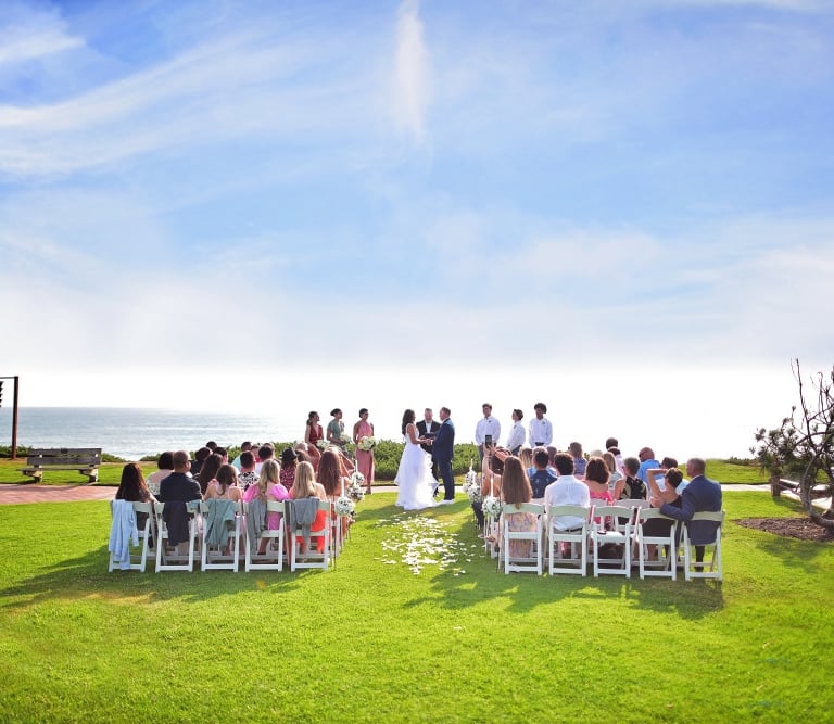wedding ceremony at seagrove park, del mar